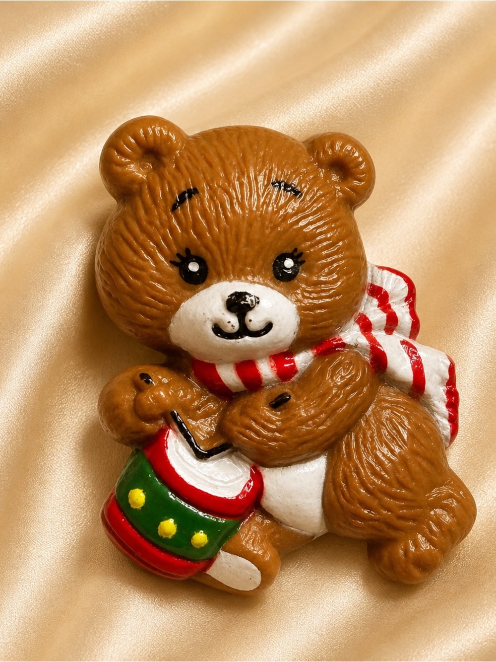 Vintage RUSS Teddy Bear Christmas Drummer Brooch Pin Hong Kong